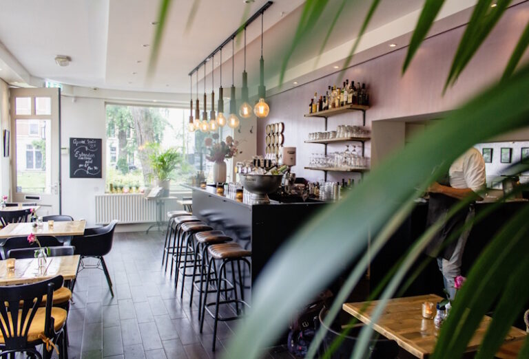 Ini-Cara-Buat-yang-Mau-Buka-Cafe-Tapi-Budget-Minim-Arsika-Daily