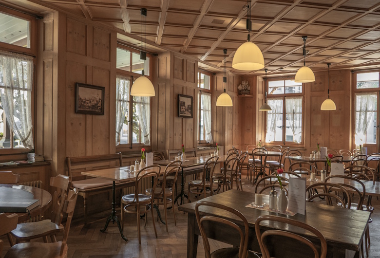Tampil Bersih dan Estetik, Ini 8 Inspirasi Desain Restoran Minimalis yang Tidak Membosankan